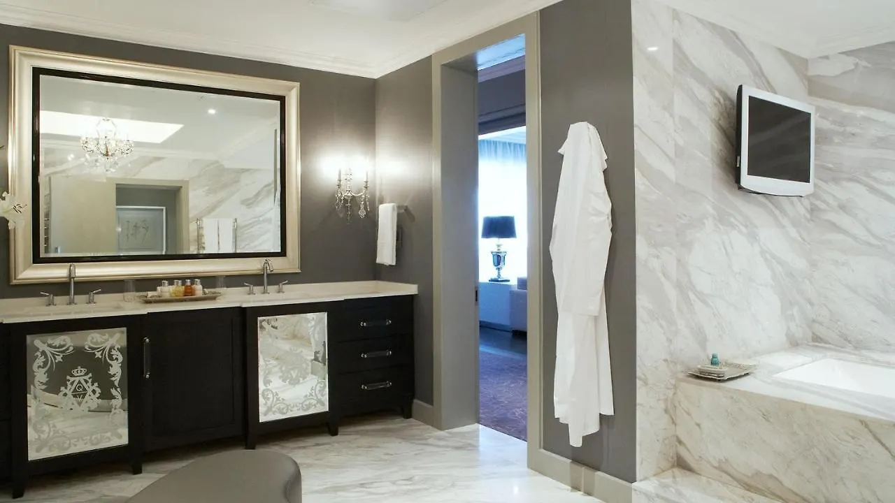Queen Victoria Hotel By Newmark Cape Town