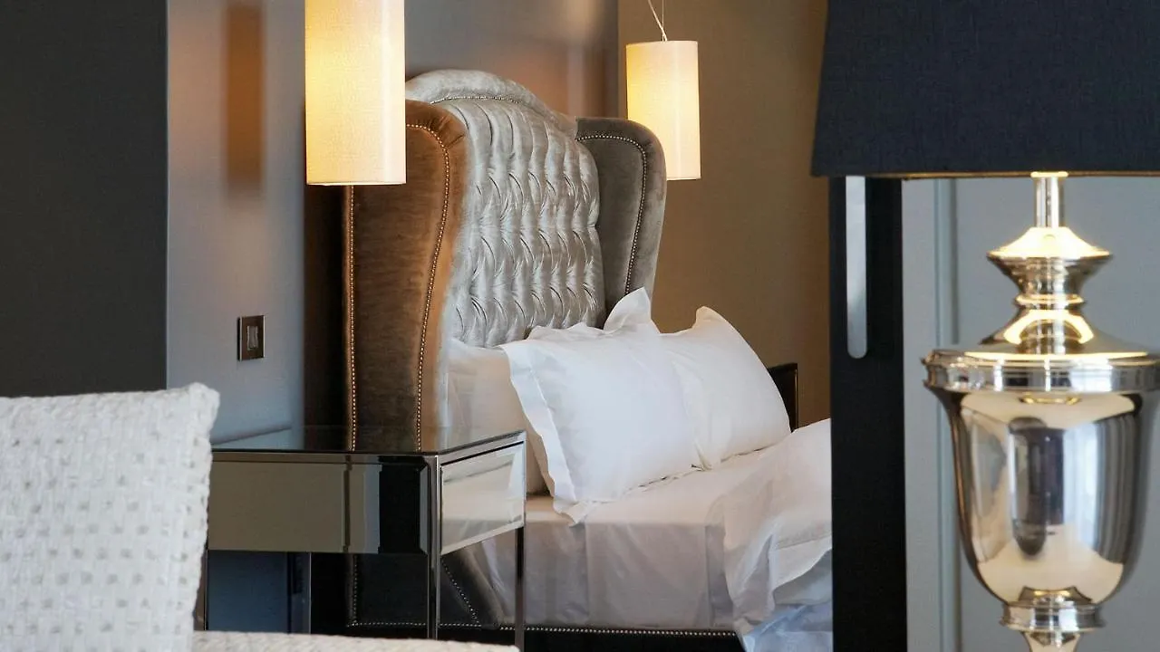 Queen Victoria Hotel By Newmark Cape Town